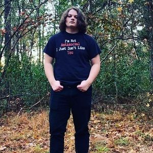 Meet your Posher, Casey